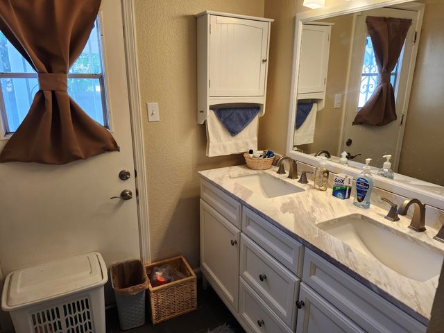 7000 Welton Drive NE, Albuquerque, NM 87109