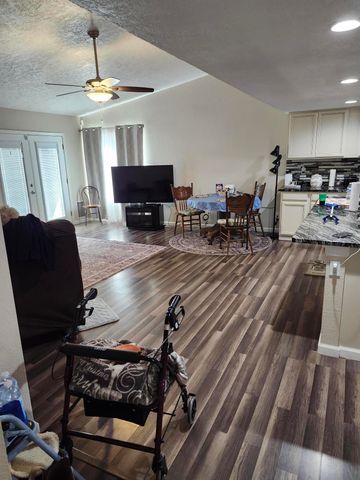 7000 Welton Drive NE, Albuquerque, NM 87109