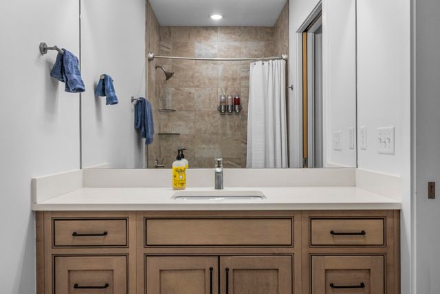 1388 Gray Drive 8, Traverse City, MI 49684