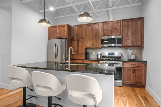 1388 Gray Drive 8, Traverse City, MI 49684