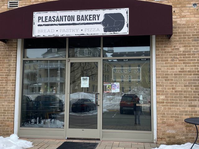 1388 Gray Drive 8, Traverse City, MI 49684