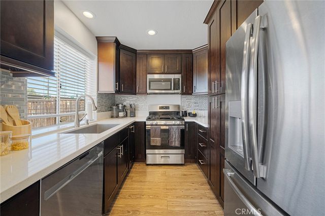 1582 Corte Santana, Upland, CA 91786