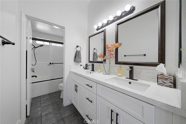 1582 Corte Santana, Upland, CA 91786