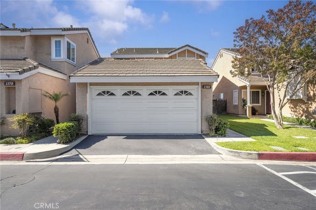 1582 Corte Santana, Upland, CA 91786