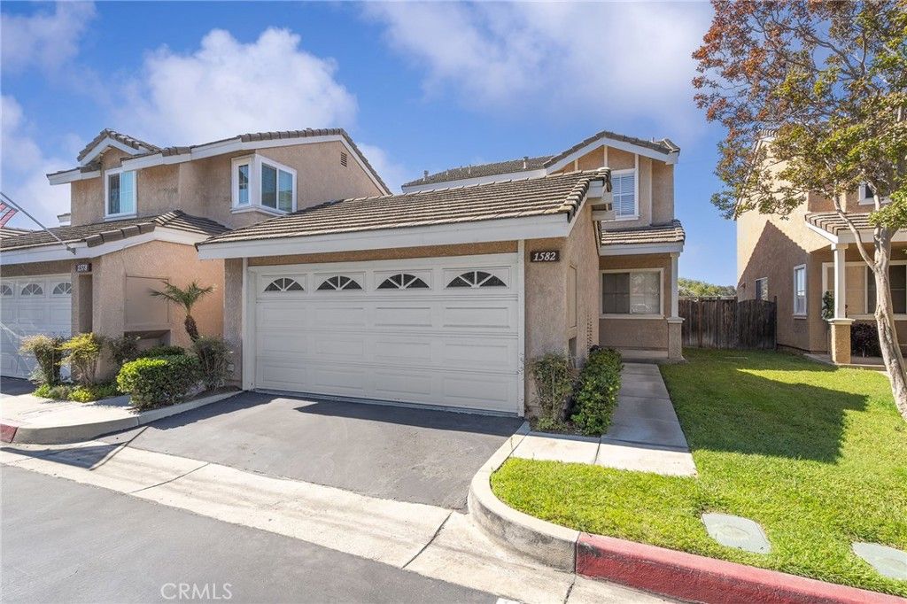 1582 Corte Santana, Upland, CA 91786