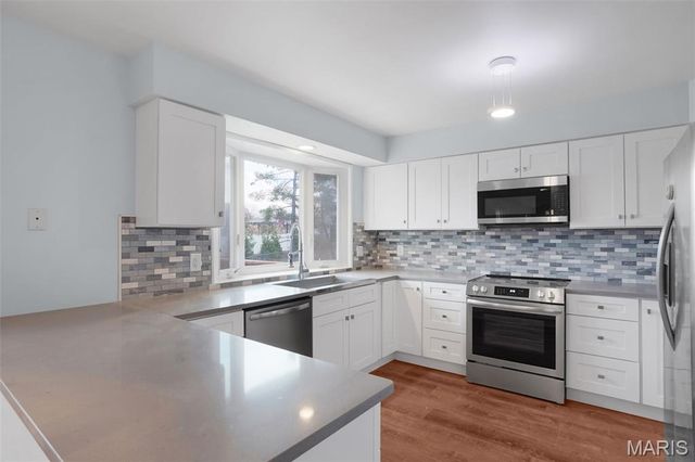 1171 Spencer Hill Drive, St Peters, MO 63376