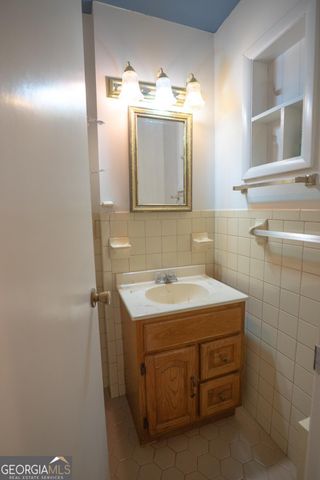 202 S Sage Street, Toccoa, GA 30577