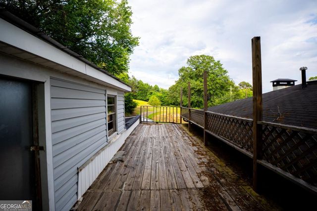 202 S Sage Street, Toccoa, GA 30577