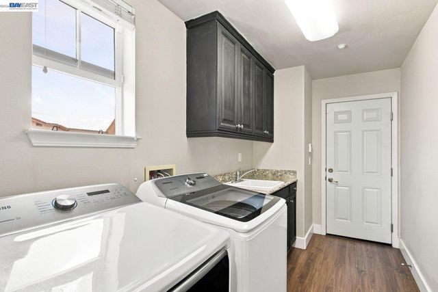 1172 Pimento Dr, Brentwood, CA 94513