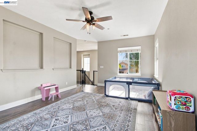 1172 Pimento Dr, Brentwood, CA 94513
