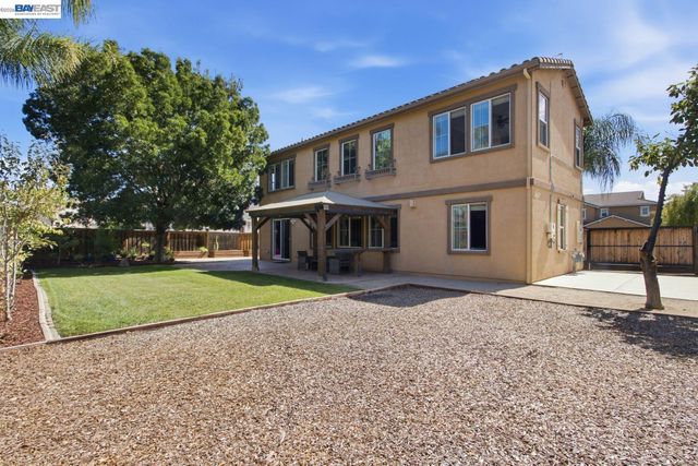 1172 Pimento Dr, Brentwood, CA 94513