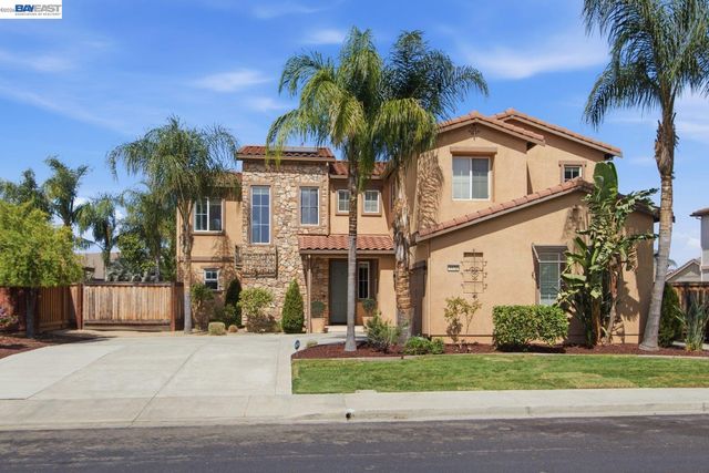 1172 Pimento Dr, Brentwood, CA 94513