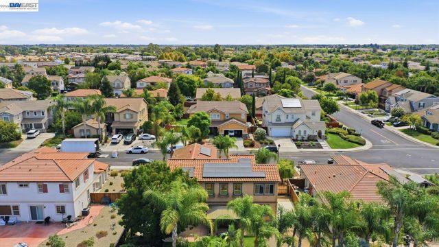 1172 Pimento Dr, Brentwood, CA 94513