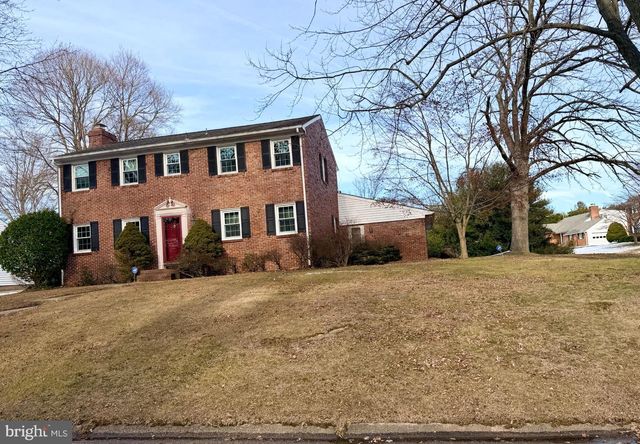 1101 WEBSTER DR, Wilmington, DE 19803