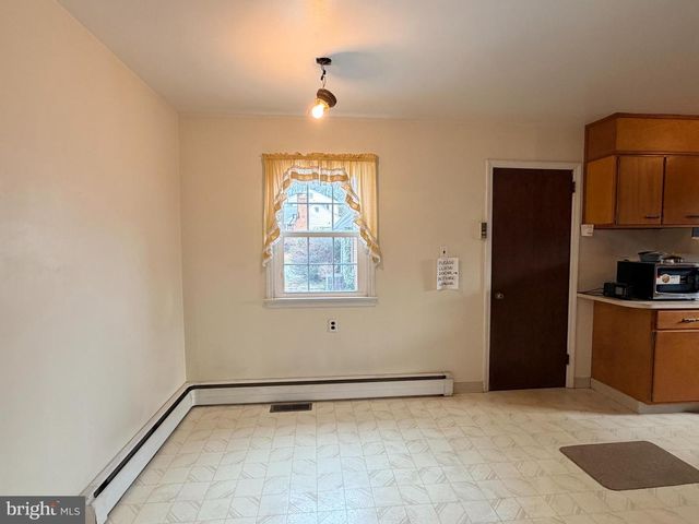 1101 WEBSTER DR, Wilmington, DE 19803