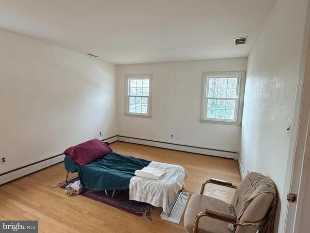 1101 WEBSTER DR, Wilmington, DE 19803