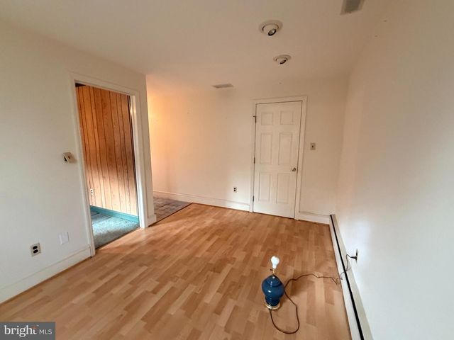 1101 WEBSTER DR, Wilmington, DE 19803