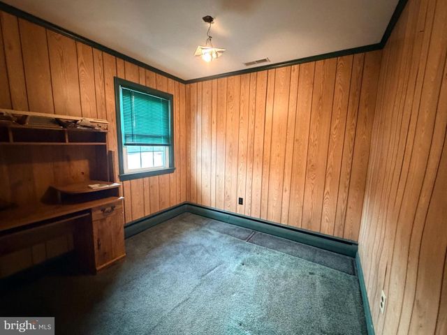 1101 WEBSTER DR, Wilmington, DE 19803