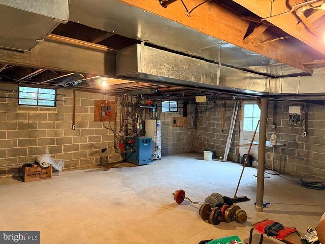 1101 WEBSTER DR, Wilmington, DE 19803