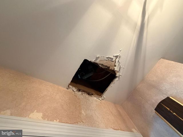 1101 WEBSTER DR, Wilmington, DE 19803