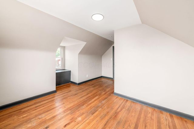 2200 Medina Avenue, Columbus, OH 43211