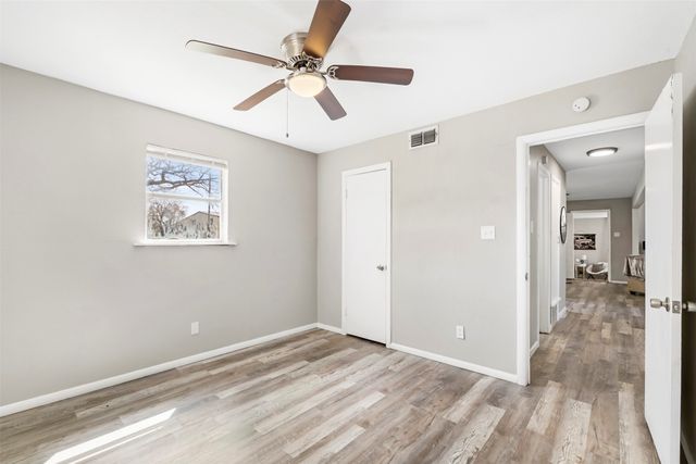 105 W College Street, Blooming Grove, TX 76626