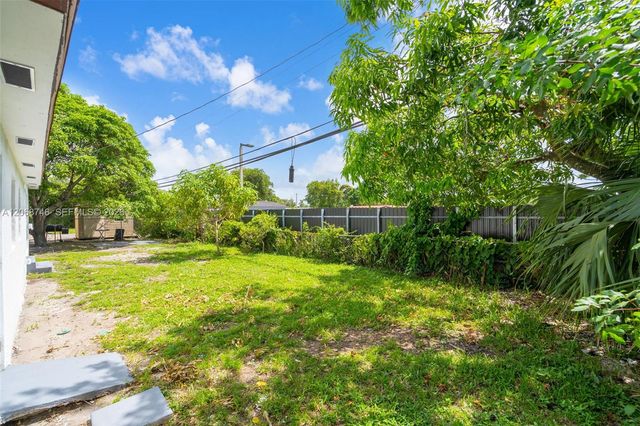 18425 NW 23rd Avenue, Miami Gardens, FL 33056