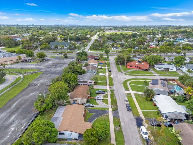 18425 NW 23rd Avenue, Miami Gardens, FL 33056