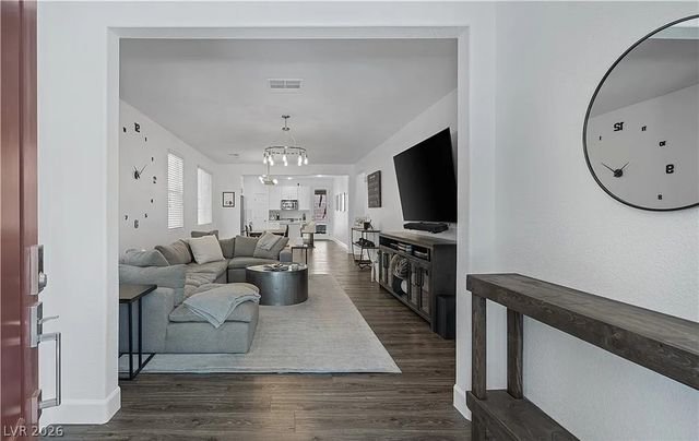 10524 Harvest Green Way, Las Vegas, NV 89135