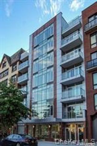 109-15 72nd Road 5B, Forest Hills, NY 11375