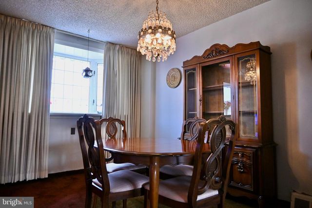 10212 WOBURN PL, Philadelphia, PA 19114