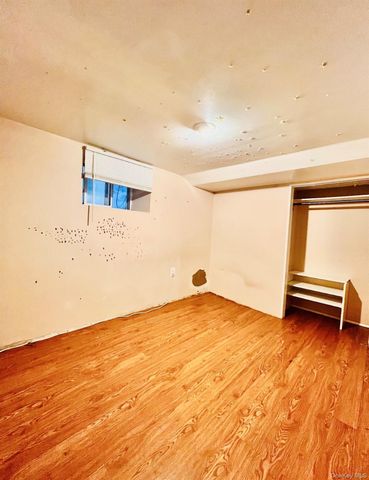 10411 89th Avenue, Richmond Hill, NY 11418
