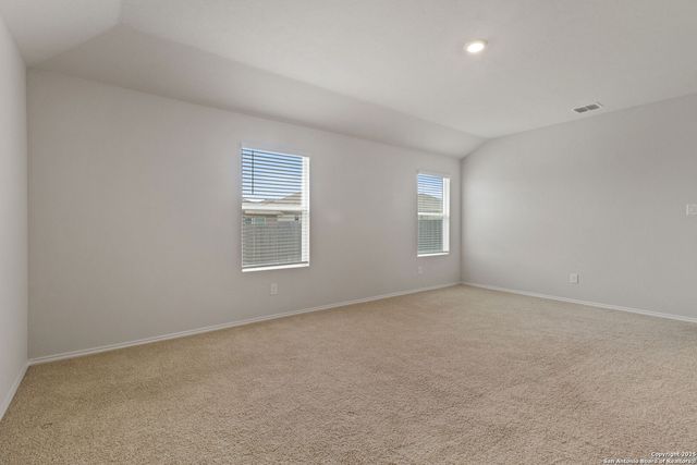 832 PRONGHORN TRL, Seguin, TX 78155