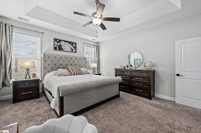 1422 Almaden Street, Boiling Springs, SC 29316