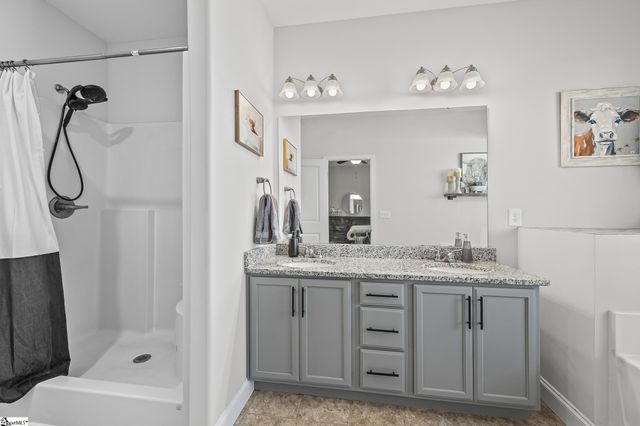 1422 Almaden Street, Boiling Springs, SC 29316