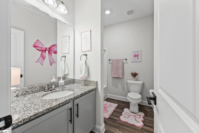 1422 Almaden Street, Boiling Springs, SC 29316