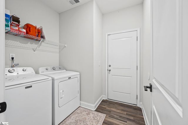 1422 Almaden Street, Boiling Springs, SC 29316