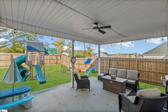 1422 Almaden Street, Boiling Springs, SC 29316