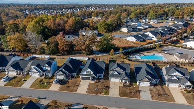 1422 Almaden Street, Boiling Springs, SC 29316