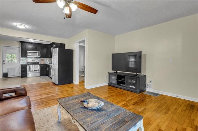 130 Sharp Street, Bremen, GA 30110