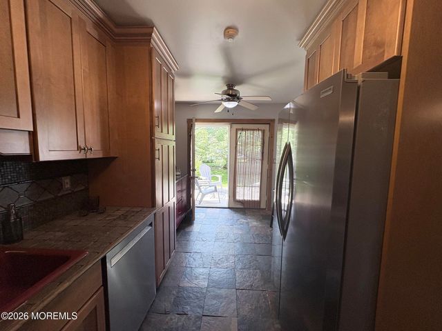 1270 Holmes Court, Neptune City, NJ 07753
