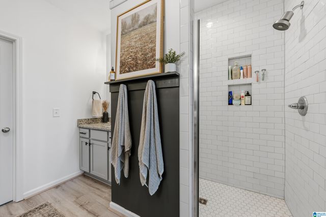 9274 JARDIN CIRCLE, Leeds, AL 35094