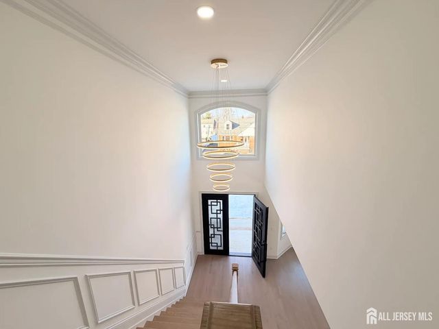 46 Foyer Street, Edison, NJ 08817