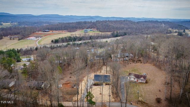 137 Madeline Lane, Rogersville, TN 37857