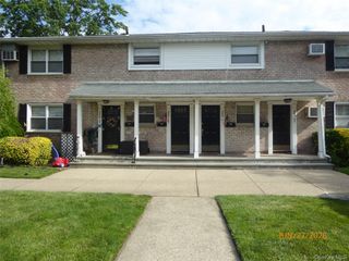 268-37 82nd Avenue 274A, New Hyde Park, NY 11040