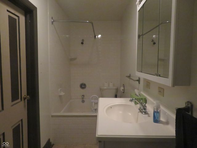 218 E Garfield Street, Alexandria, IN 46001