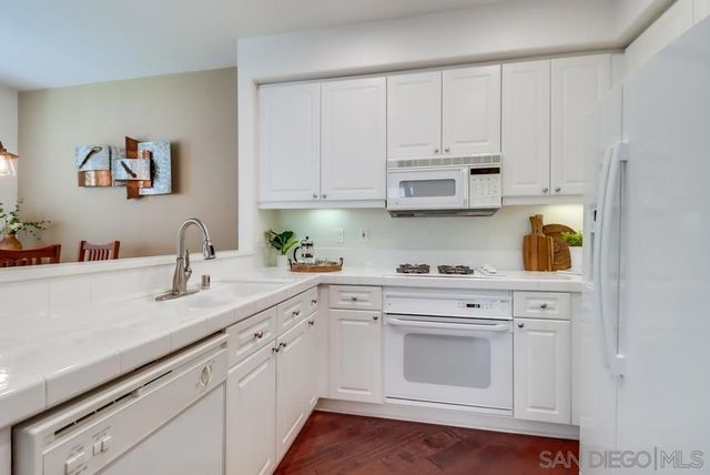 10776 Sabre Hill Dr 150, San Diego, CA 92128