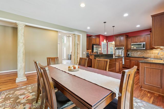 2368 Tanbark, Highland Charter Township, MI 48380