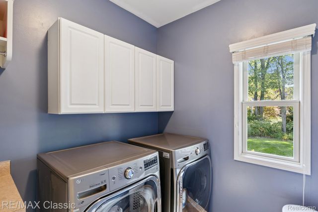 2368 Tanbark, Highland Charter Township, MI 48380