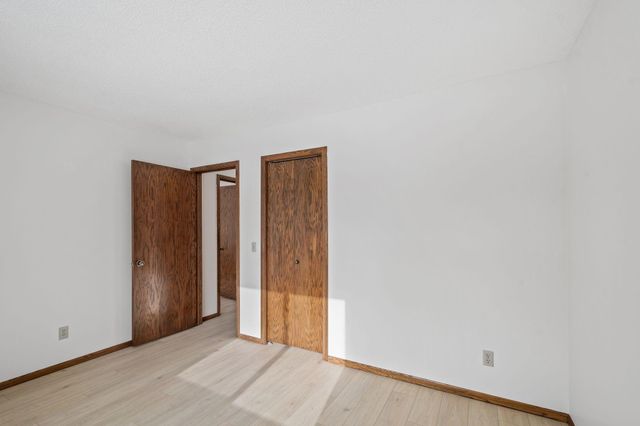 2200 74th Avenue N, Brooklyn Park, MN 55444